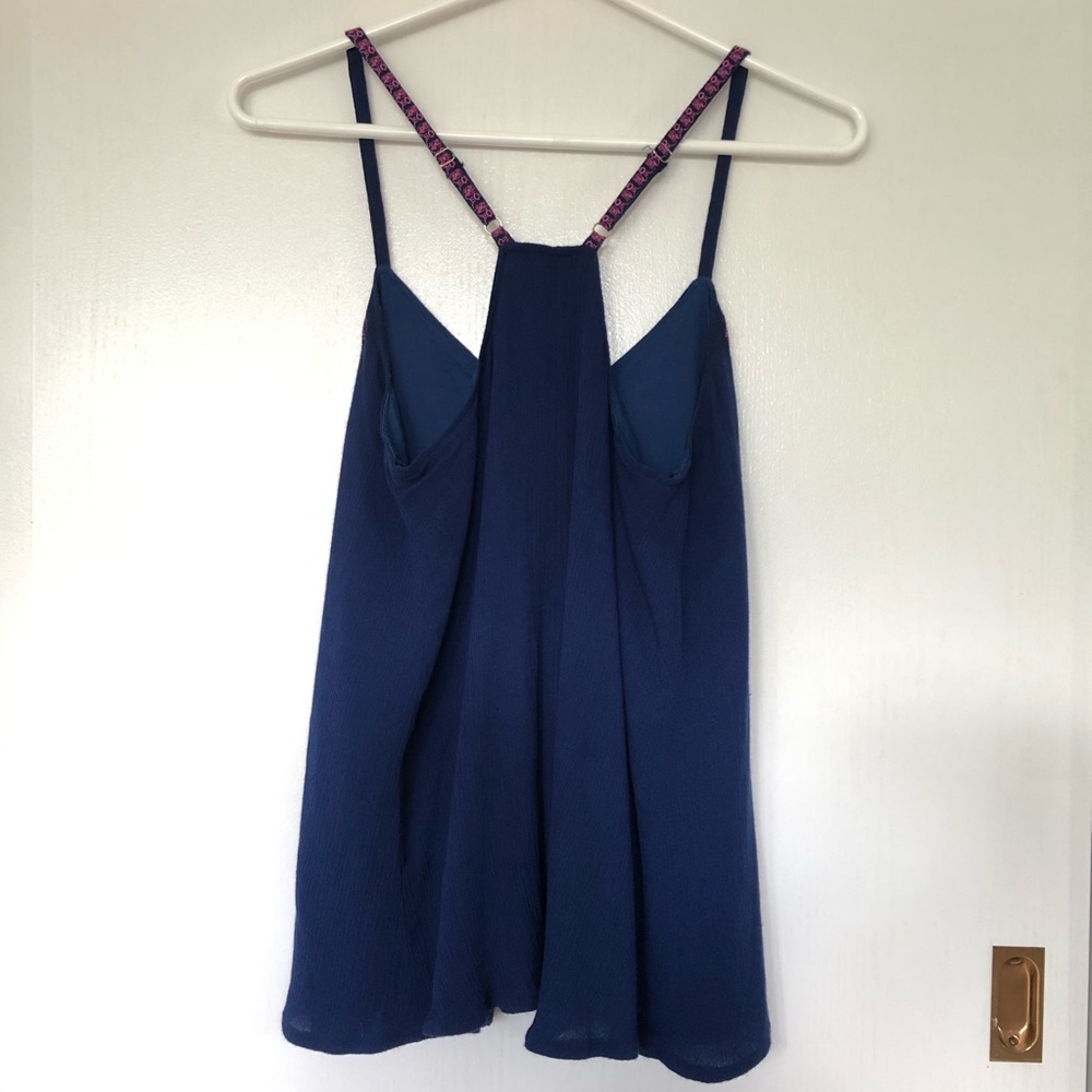 Francesca’s | Embroidered Tank Top - Picture 4 of 11